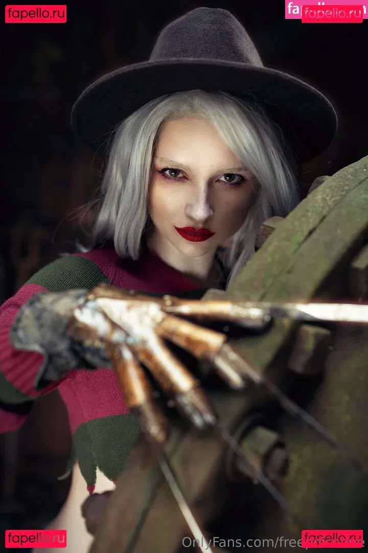 freepoisonne Onlyfans Photo Gallery 