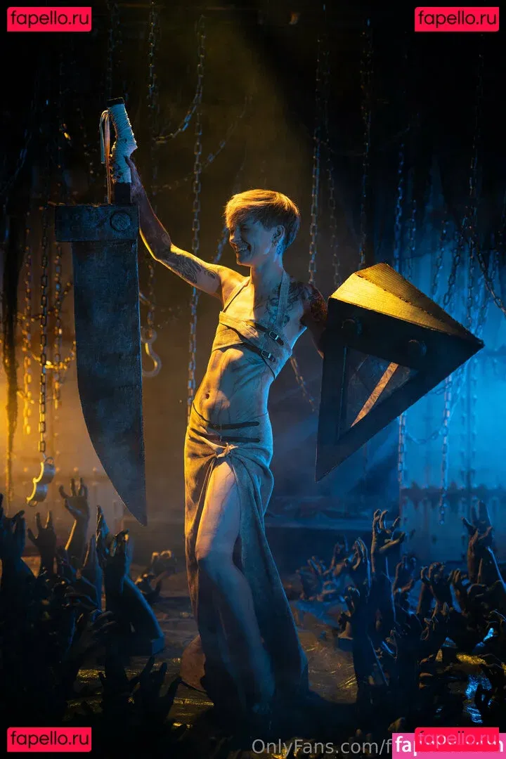 freepoisonne Onlyfans Photo Gallery 