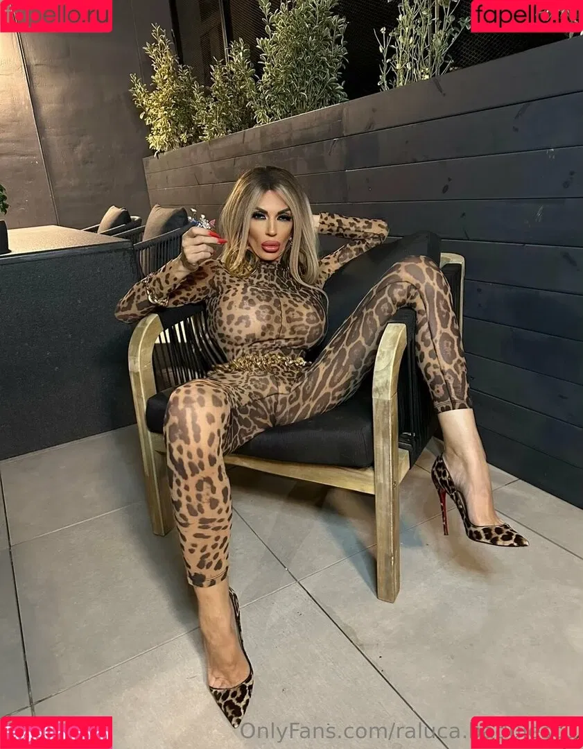 Raluca Badulescu / Raluca.Badulescu Onlyfans Photo Gallery 