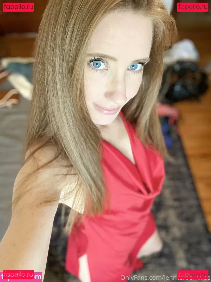 jennysroomfree / popular Onlyfans Photo Gallery 