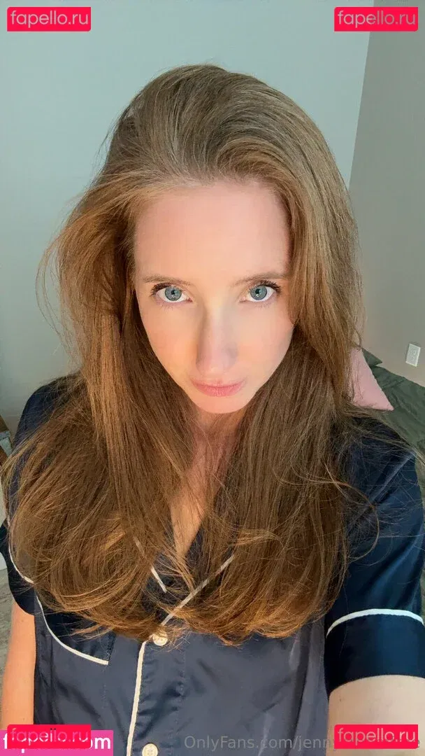jennysroomfree / popular Onlyfans Photo Gallery 