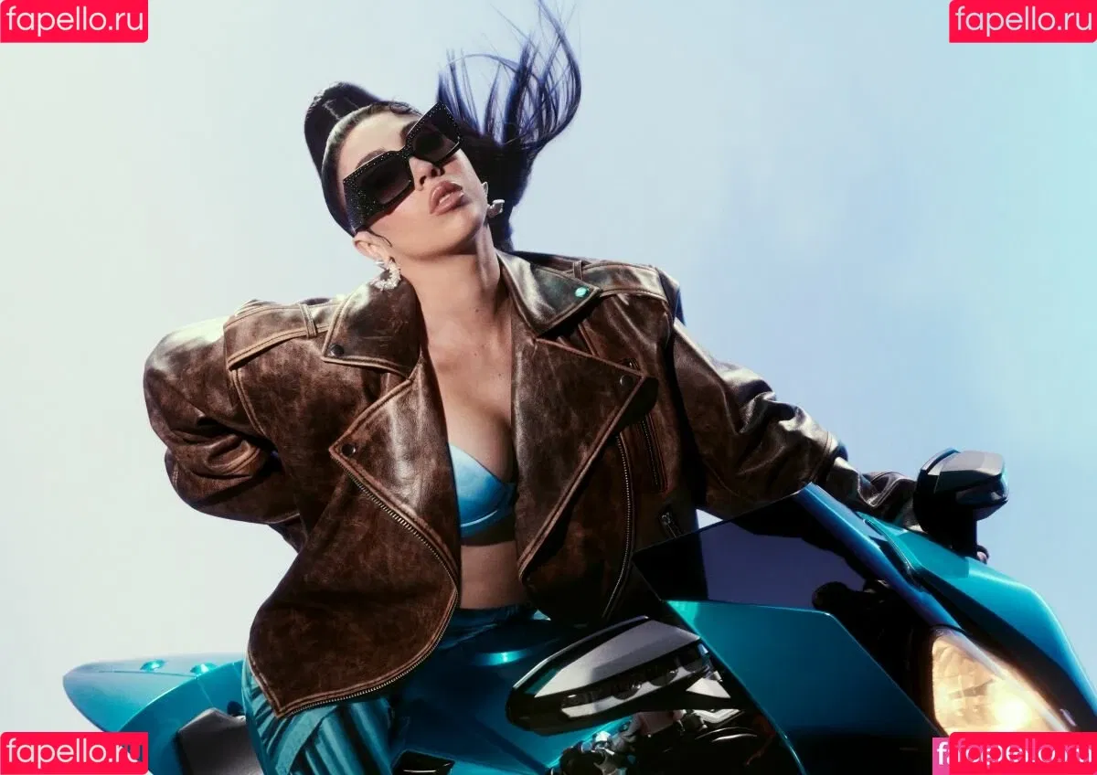 Kali Uchis / kaliuchis / spicxyy Onlyfans Photo Gallery 