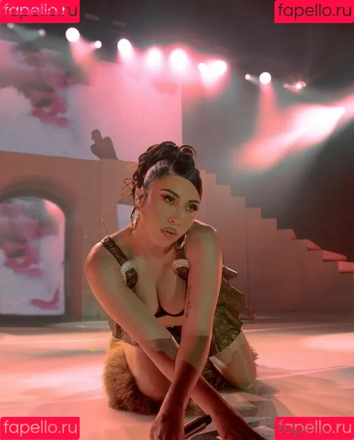 Kali Uchis / kaliuchis / spicxyy Onlyfans Photo Gallery 