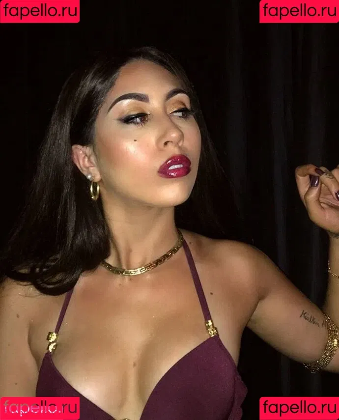 Kali Uchis / kaliuchis / spicxyy Onlyfans Photo Gallery 