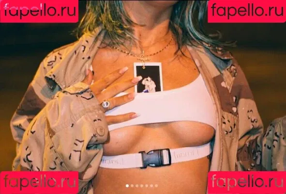 Kali Uchis / kaliuchis / spicxyy Onlyfans Photo Gallery 