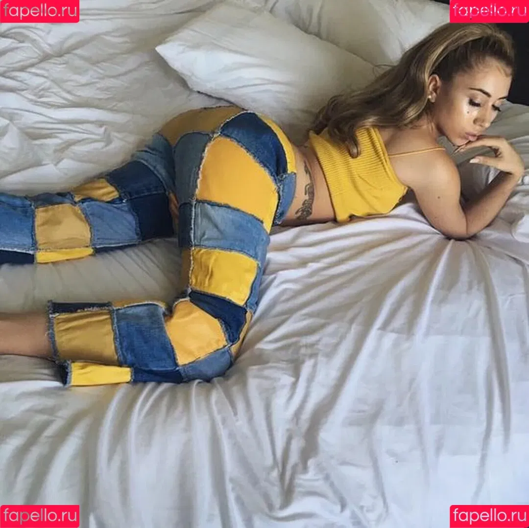 Kali Uchis / kaliuchis / spicxyy Onlyfans Photo Gallery 