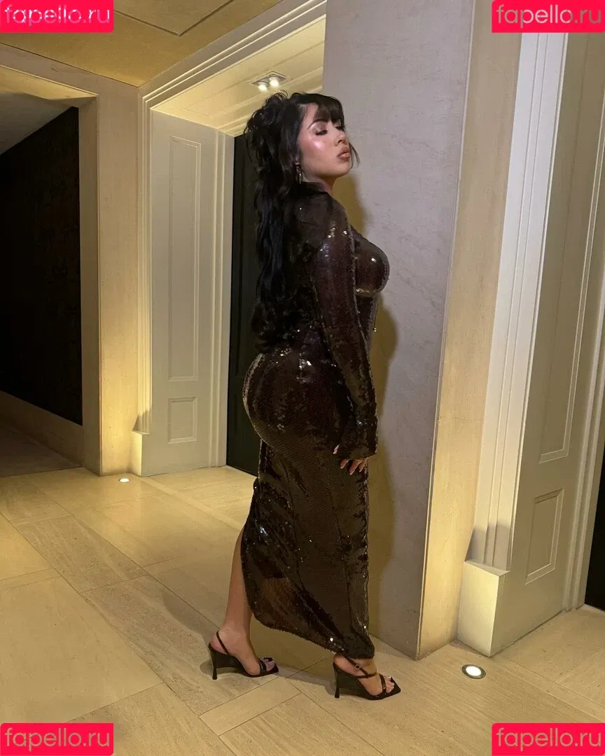 Kali Uchis / kaliuchis / spicxyy Onlyfans Photo Gallery 