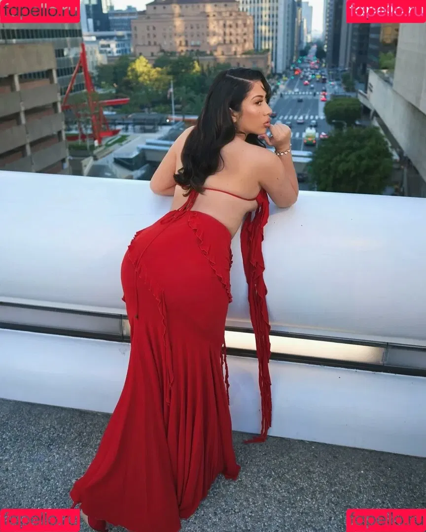 Kali Uchis / kaliuchis / spicxyy Onlyfans Photo Gallery 