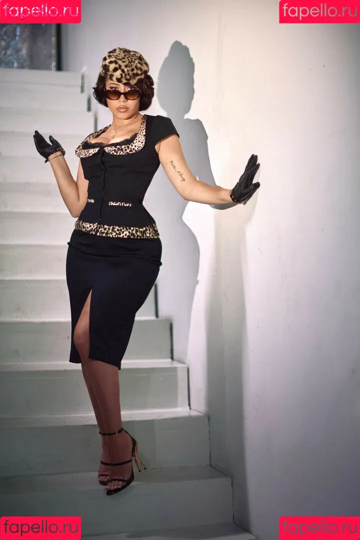 Kali Uchis / kaliuchis / spicxyy Onlyfans Photo Gallery 