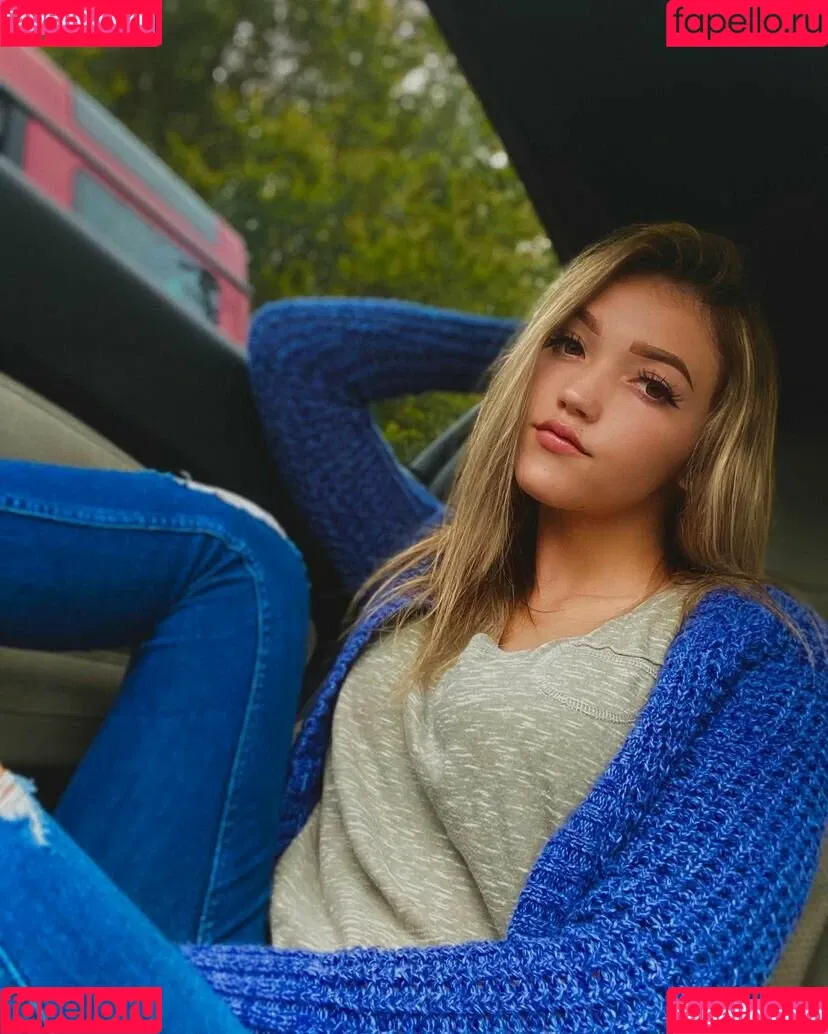 kristenhaness / kristenhanesss / kristennnhaness Onlyfans Photo Gallery 