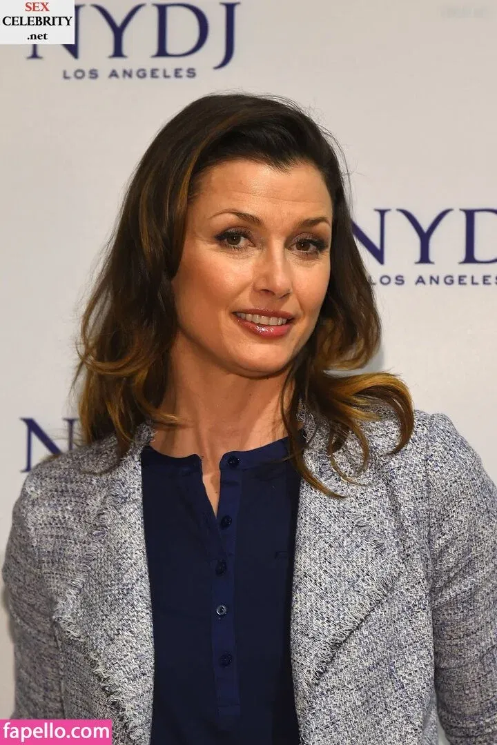 Bridget Moynahan / bridgetmoynahan Onlyfans Photo Gallery 