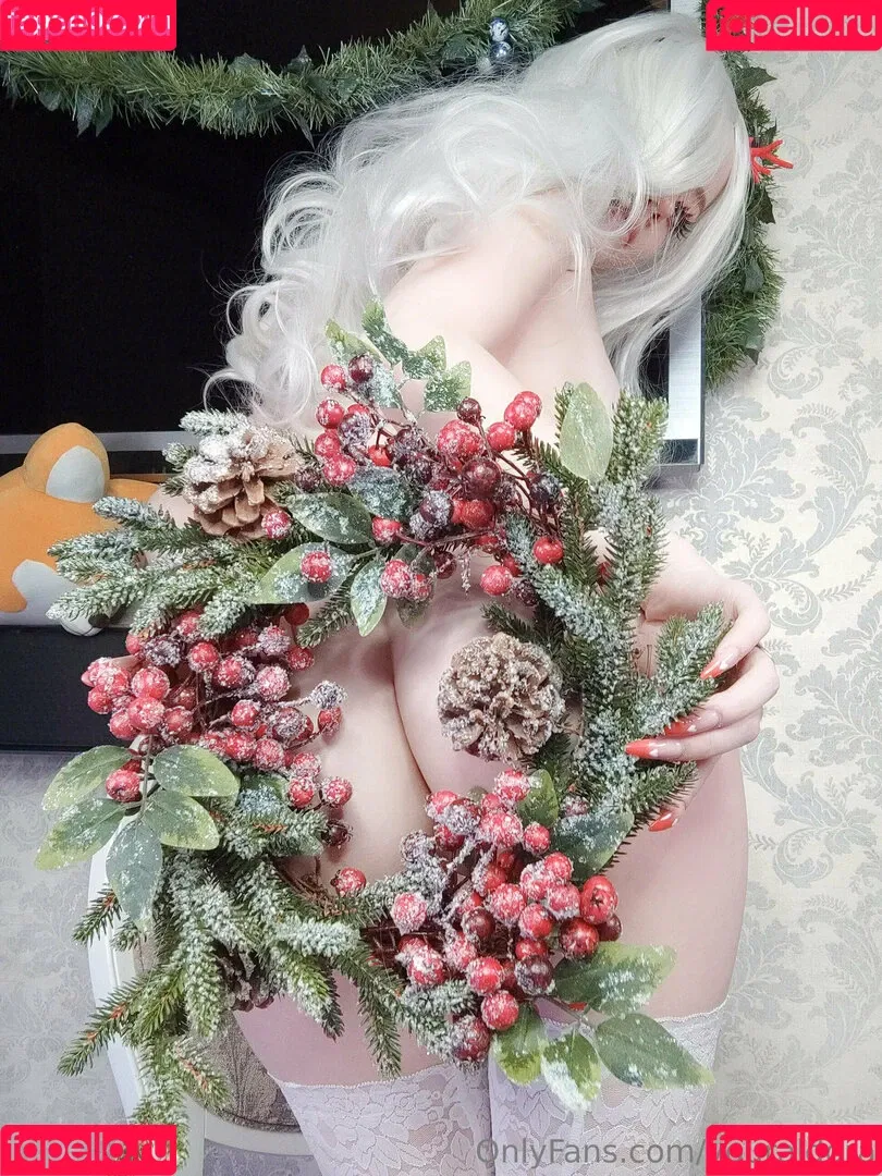 aldorachan / youraldora Onlyfans Photo Gallery 