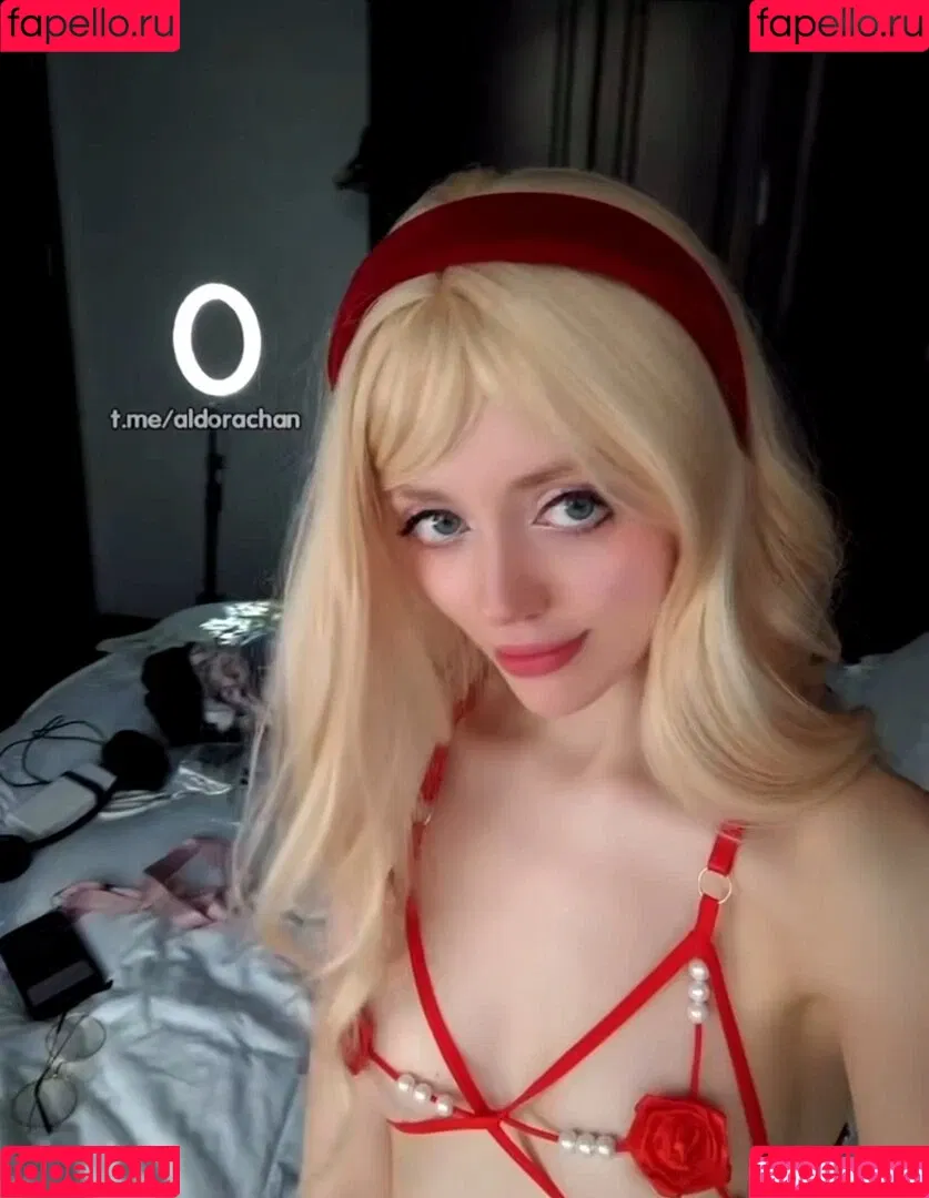 aldorachan / youraldora Onlyfans Photo Gallery 
