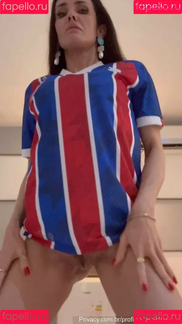 Carol Muniz / carolinamunizf / carolmunizbahia Onlyfans Photo Gallery 