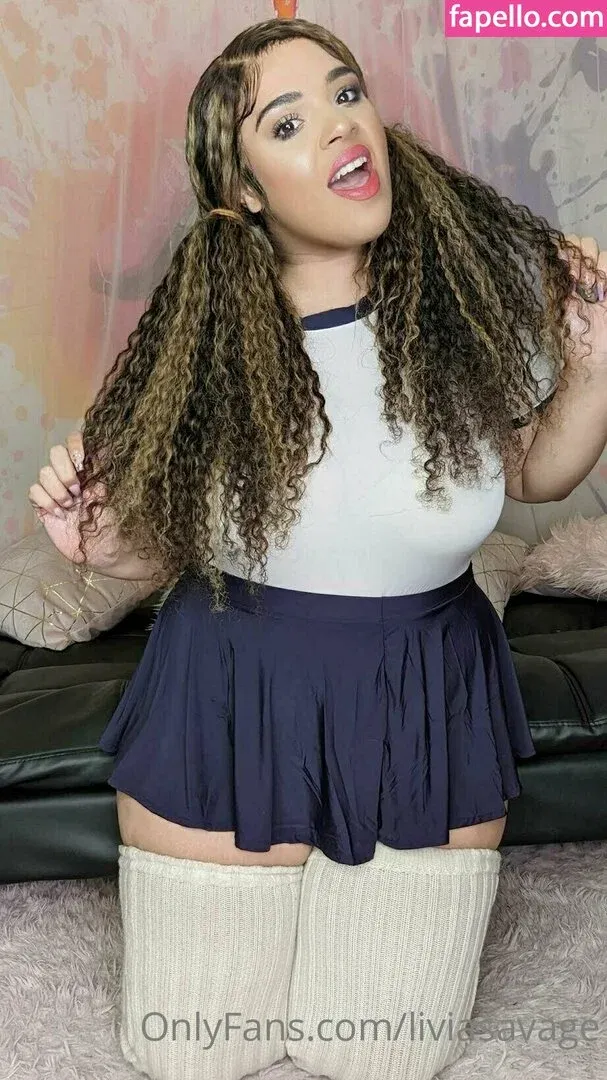 https: / itslivsavage / liviasavage Onlyfans Photo Gallery 