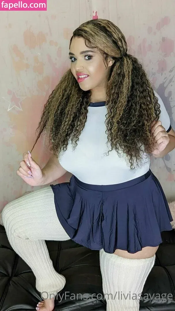 https: / itslivsavage / liviasavage Onlyfans Photo Gallery 