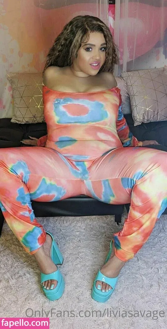 https: / itslivsavage / liviasavage Onlyfans Photo Gallery 