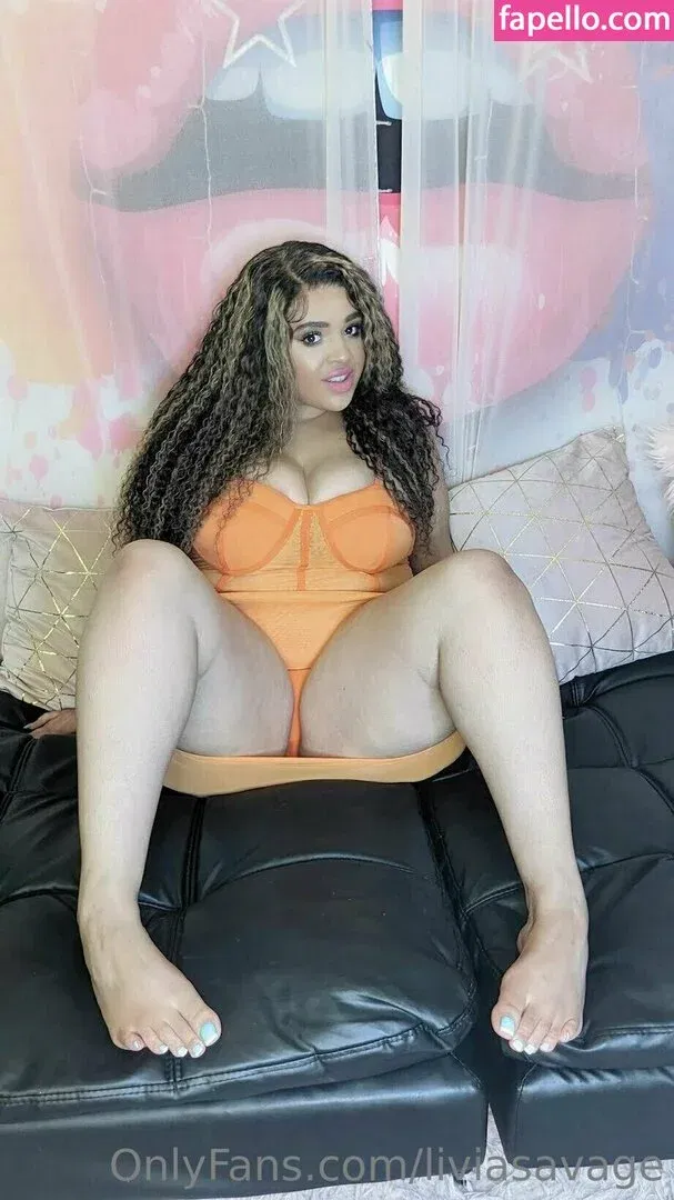 https: / itslivsavage / liviasavage Onlyfans Photo Gallery 