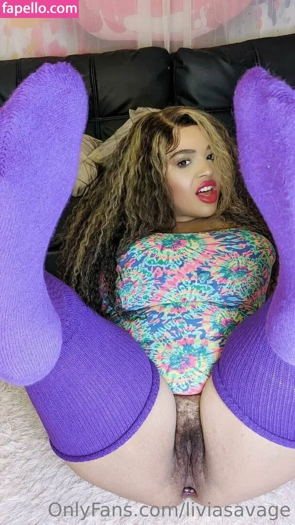 https: / itslivsavage / liviasavage Onlyfans Photo Gallery 