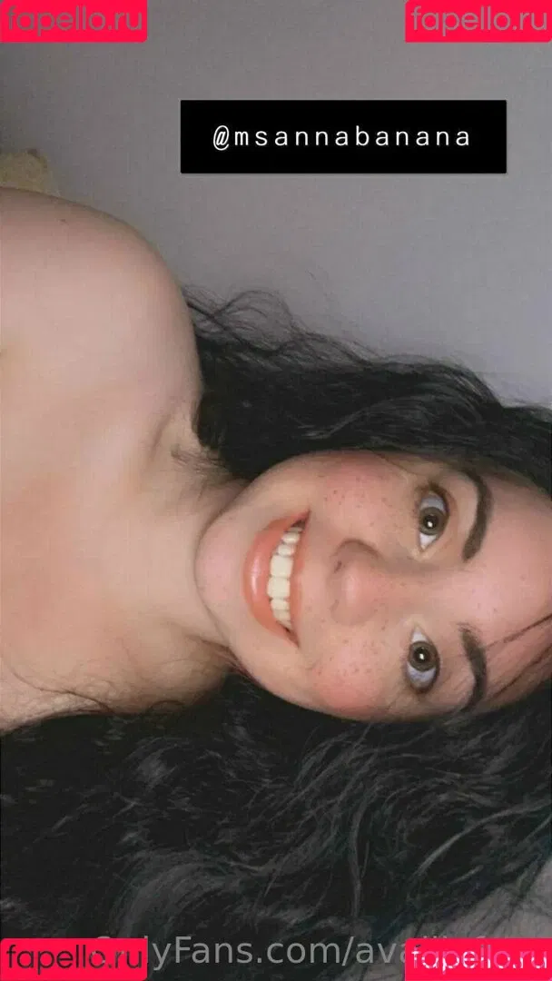 avalilyfree / avalilyuk Onlyfans Photo Gallery 