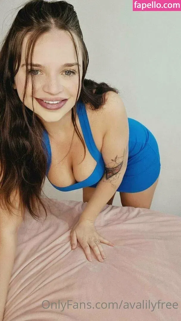 avalilyfree / avalilyuk Onlyfans Photo Gallery 