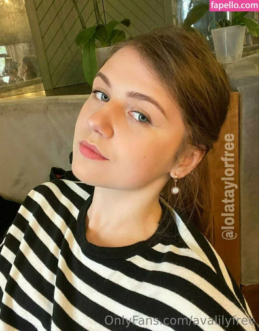 avalilyfree / avalilyuk Onlyfans Photo Gallery 