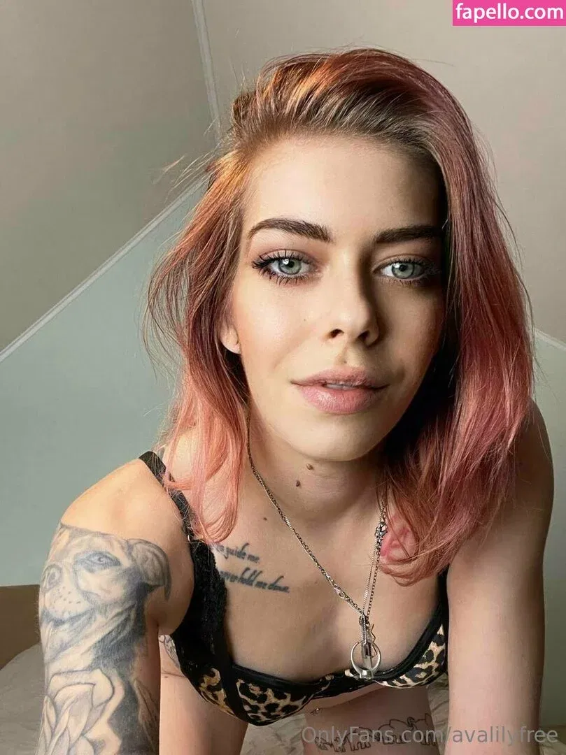 avalilyfree / avalilyuk Onlyfans Photo Gallery 