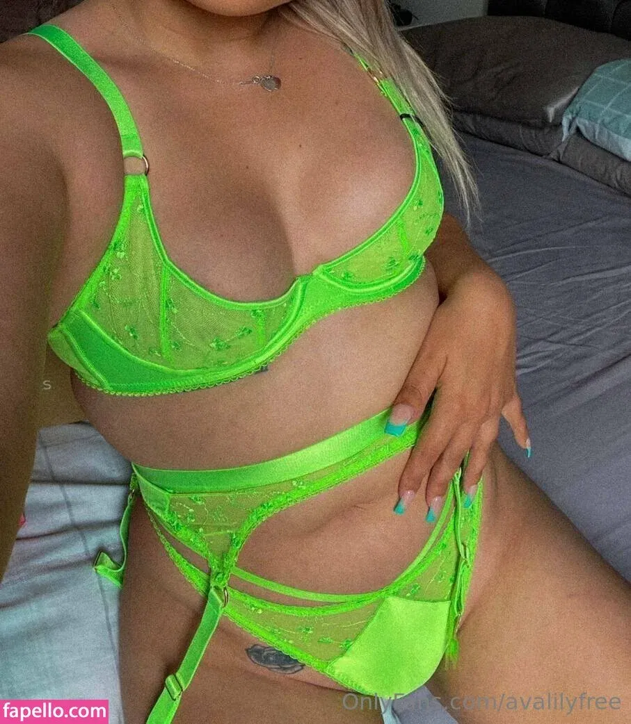 avalilyfree / avalilyuk Onlyfans Photo Gallery 