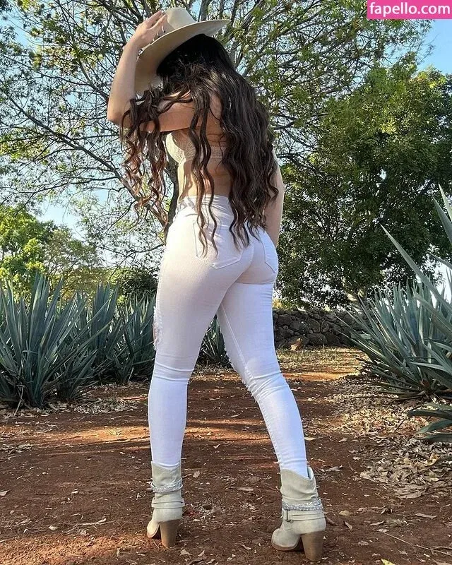 Yamada OF / Yemada Onlyfans Photo Gallery 