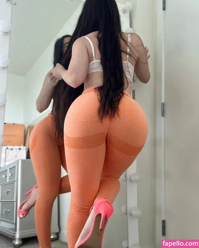 Yamada OF / Yemada Onlyfans Photo Gallery 