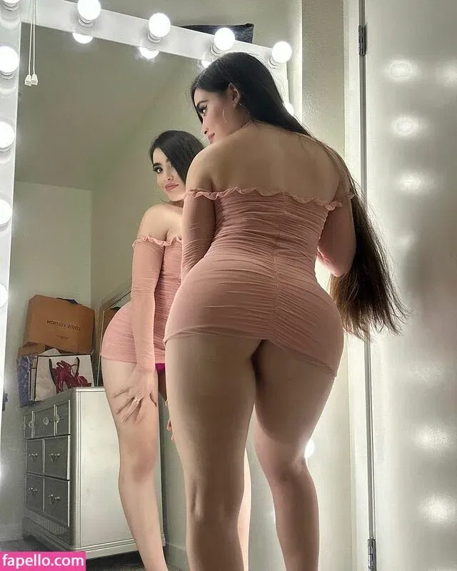 Yamada OF / Yemada Onlyfans Photo Gallery 