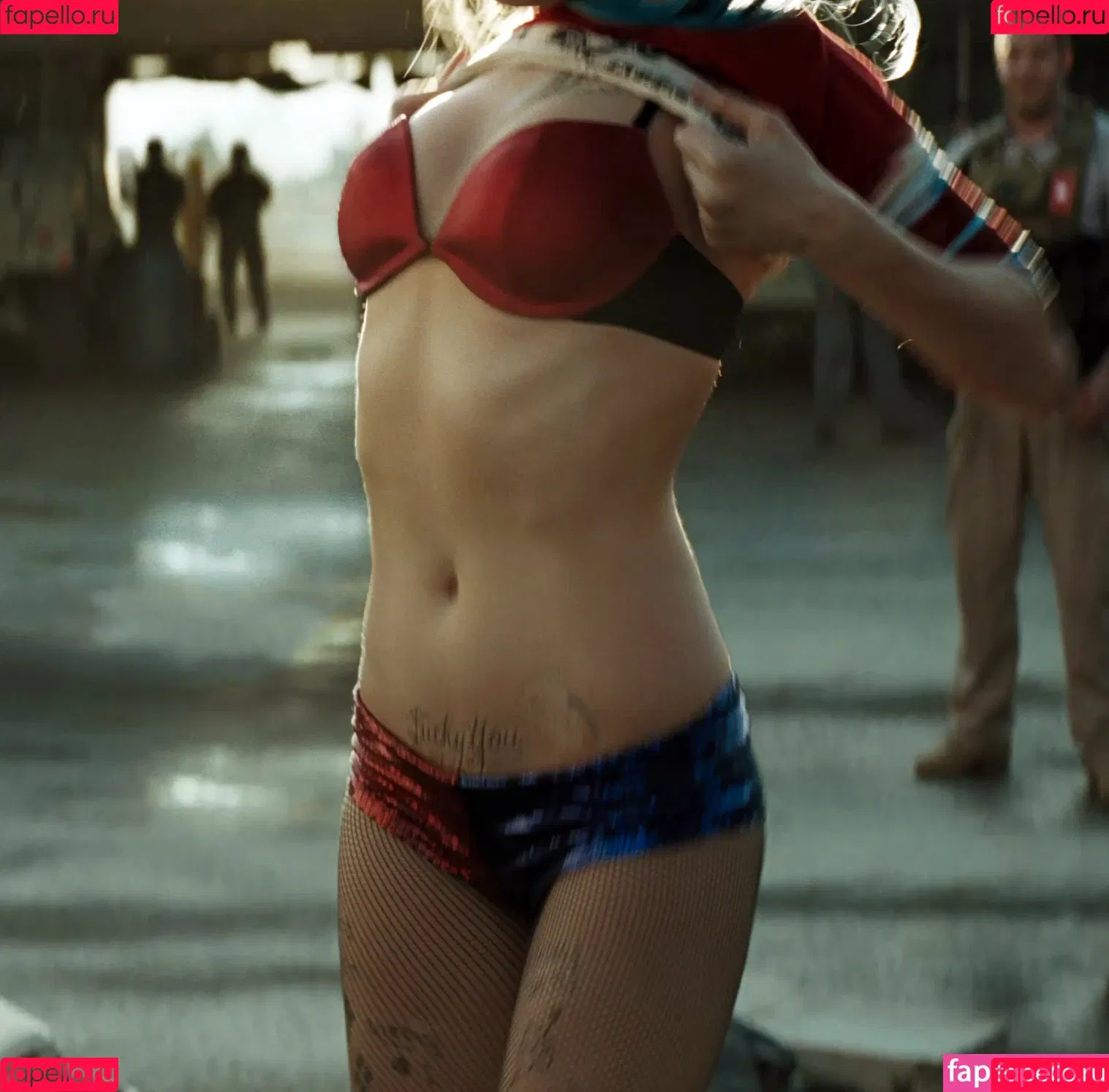 Margot Robbie / margotrobbieofficial Onlyfans Photo Gallery 