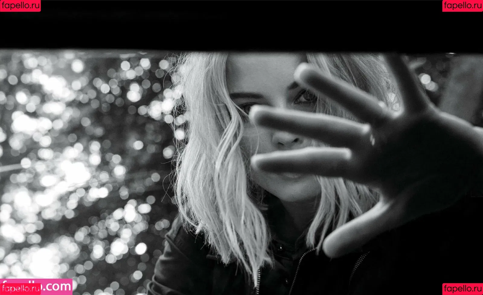 Margot Robbie / margotrobbieofficial Onlyfans Photo Gallery 