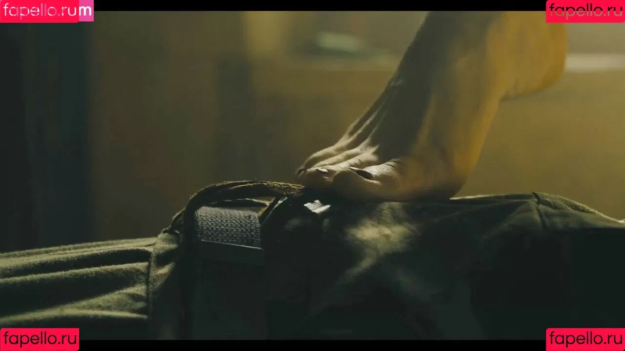 Margot Robbie / margotrobbieofficial Onlyfans Photo Gallery 