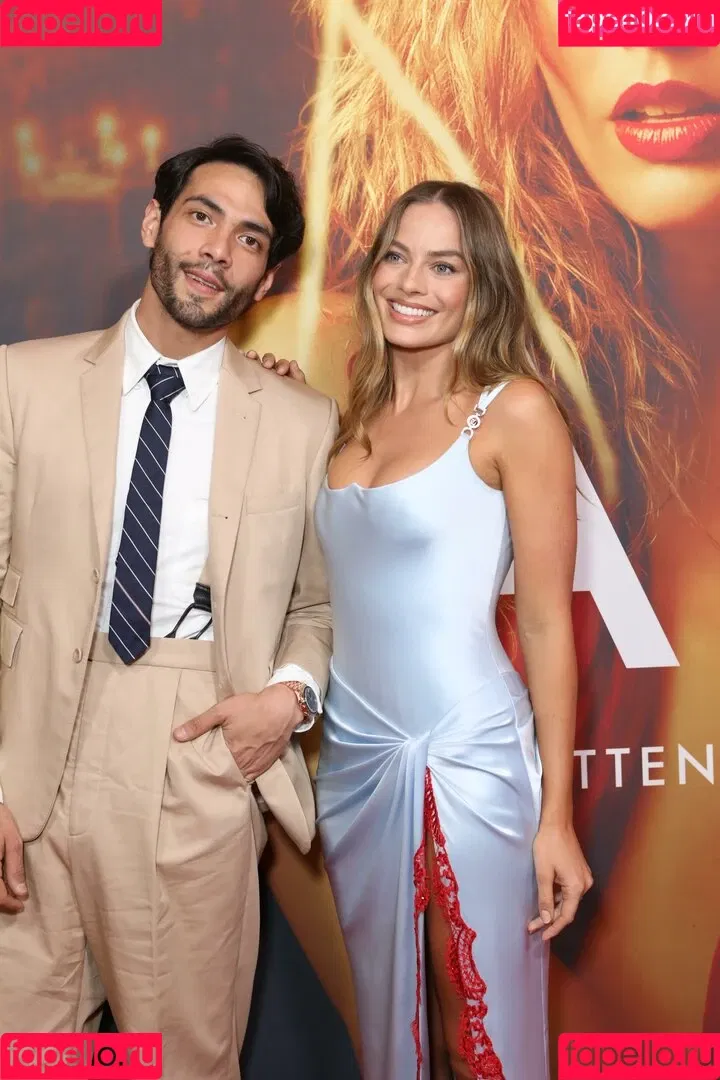 Margot Robbie / margotrobbieofficial Onlyfans Photo Gallery 