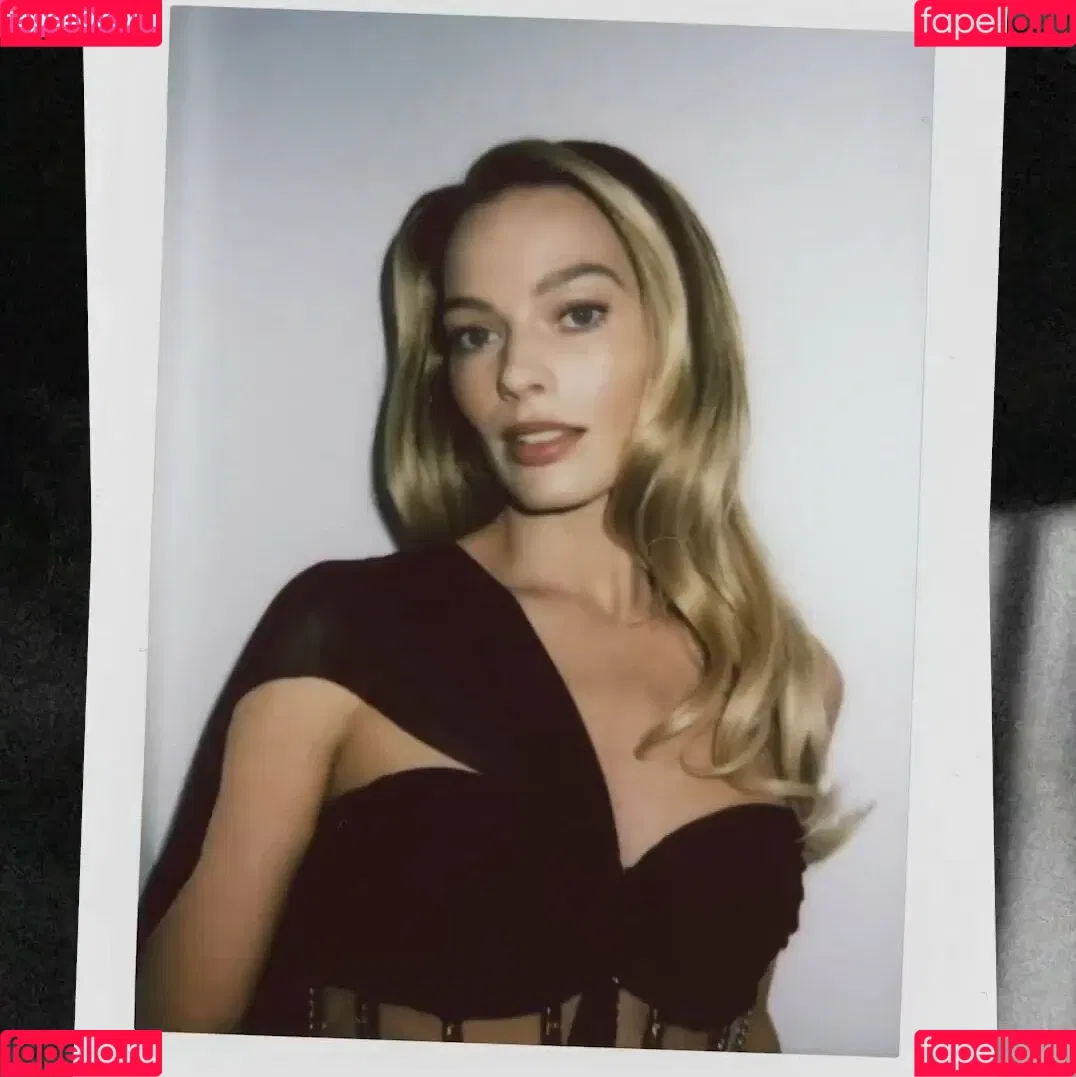 Margot Robbie / margotrobbieofficial Onlyfans Photo Gallery 