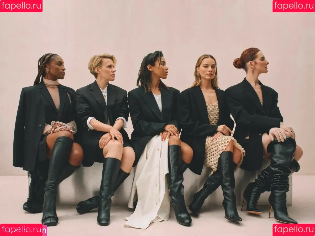 Margot Robbie / margotrobbieofficial Onlyfans Photo Gallery 