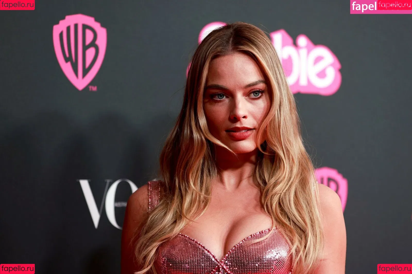 Margot Robbie / margotrobbieofficial Onlyfans Photo Gallery 