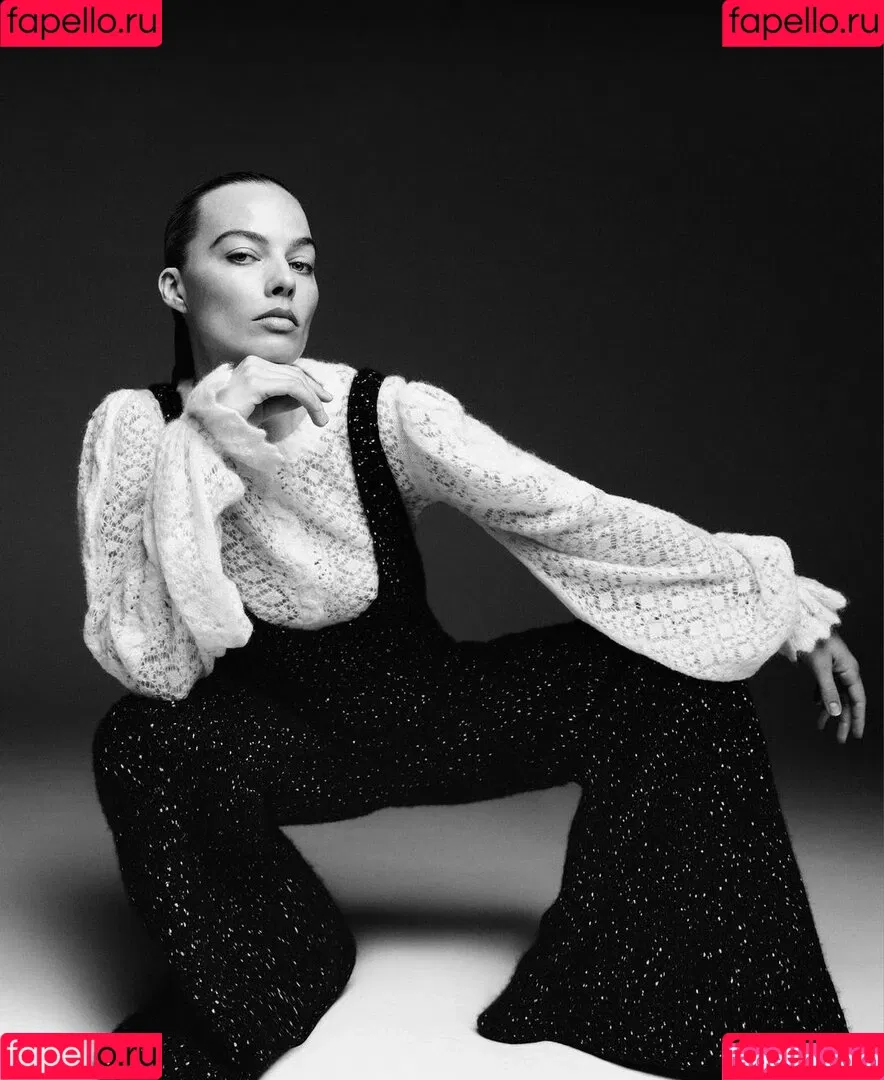Margot Robbie / margotrobbieofficial Onlyfans Photo Gallery 
