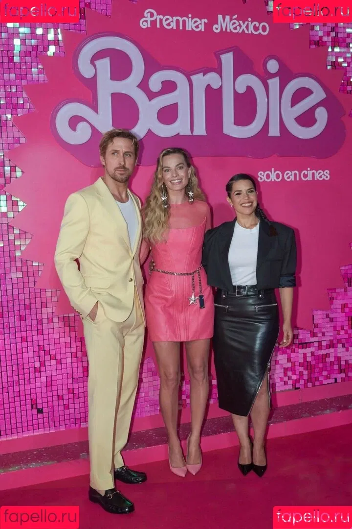 Margot Robbie / margotrobbieofficial Onlyfans Photo Gallery 