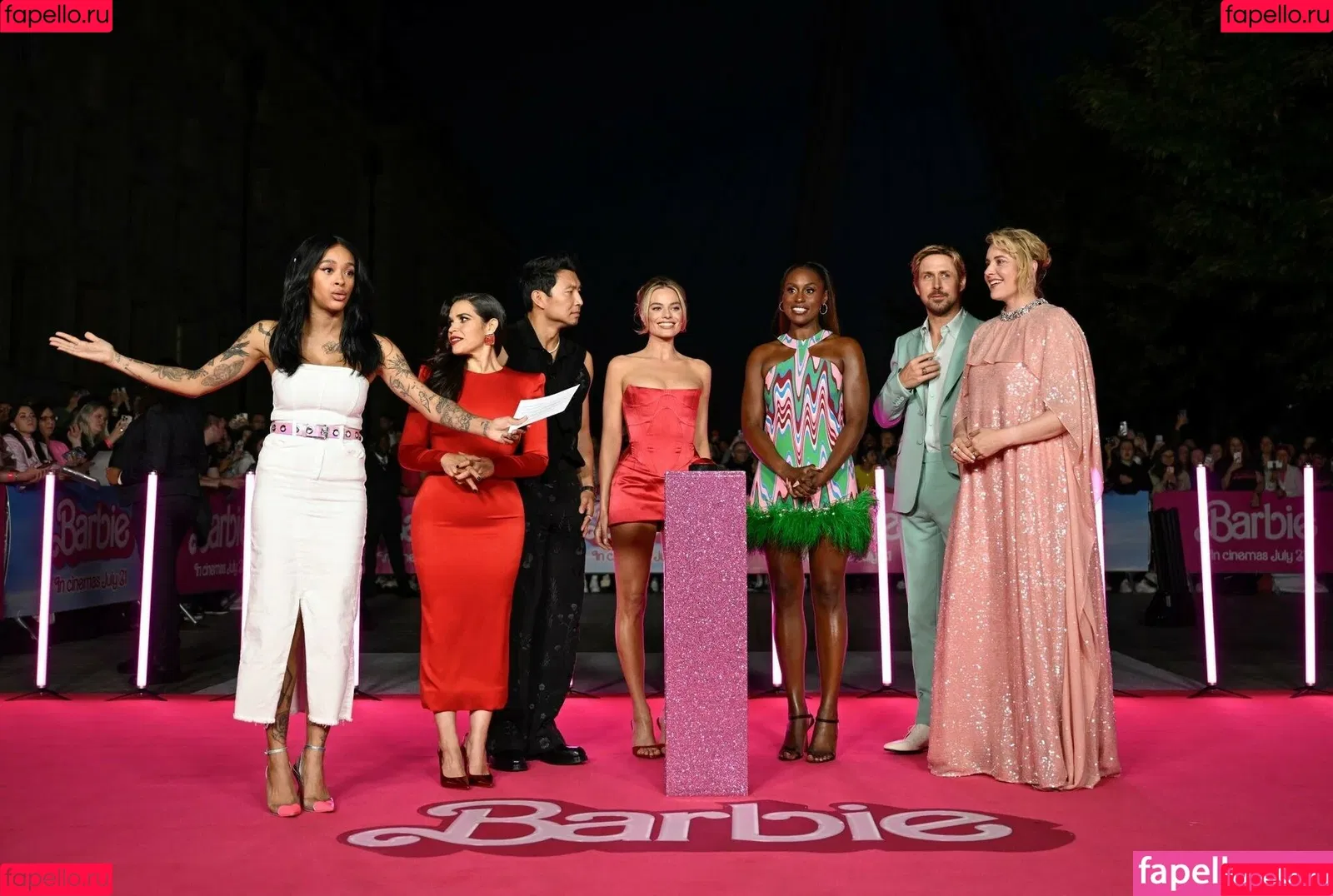 Margot Robbie / margotrobbieofficial Onlyfans Photo Gallery 