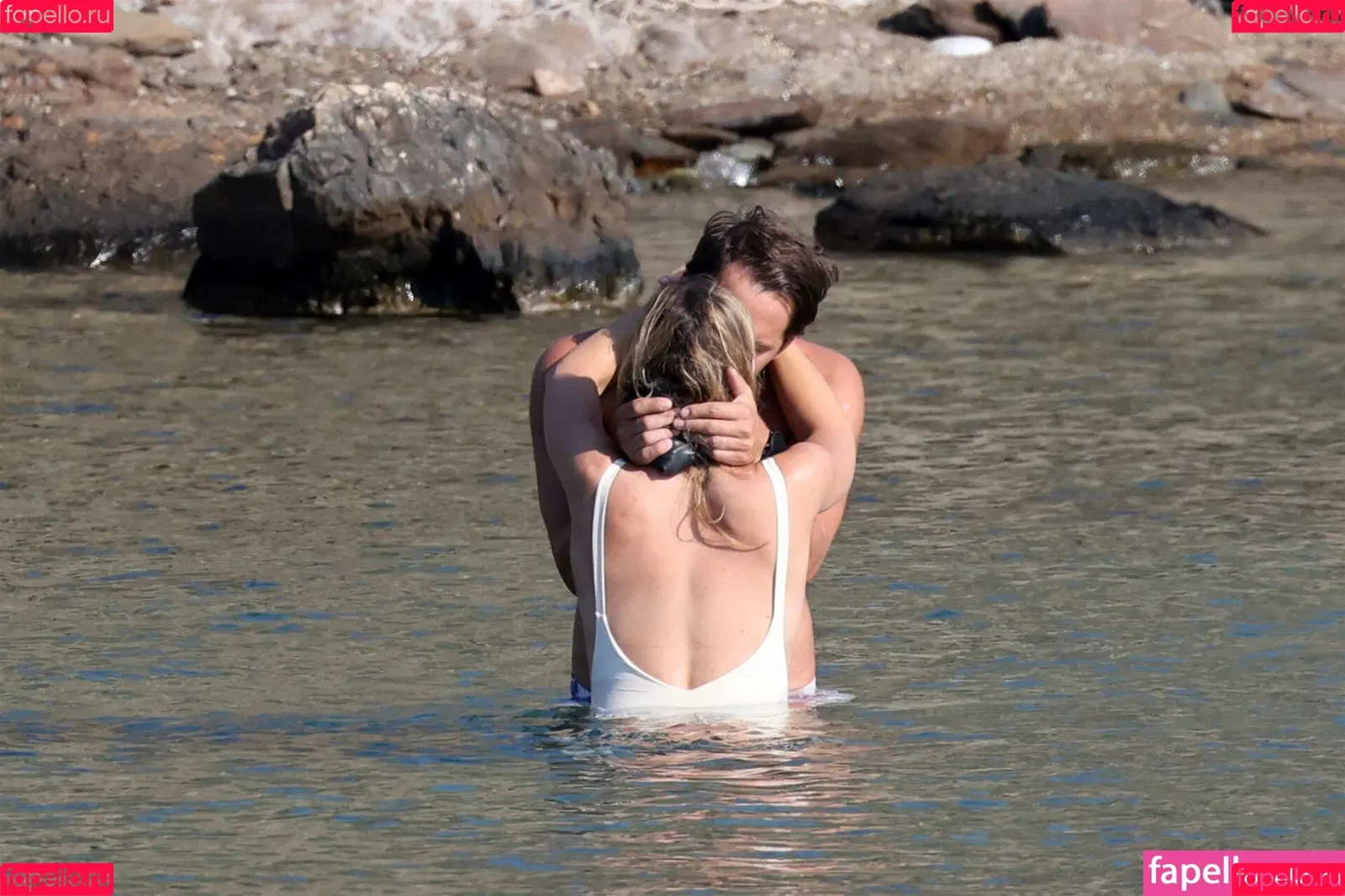 Margot Robbie / margotrobbieofficial Onlyfans Photo Gallery 