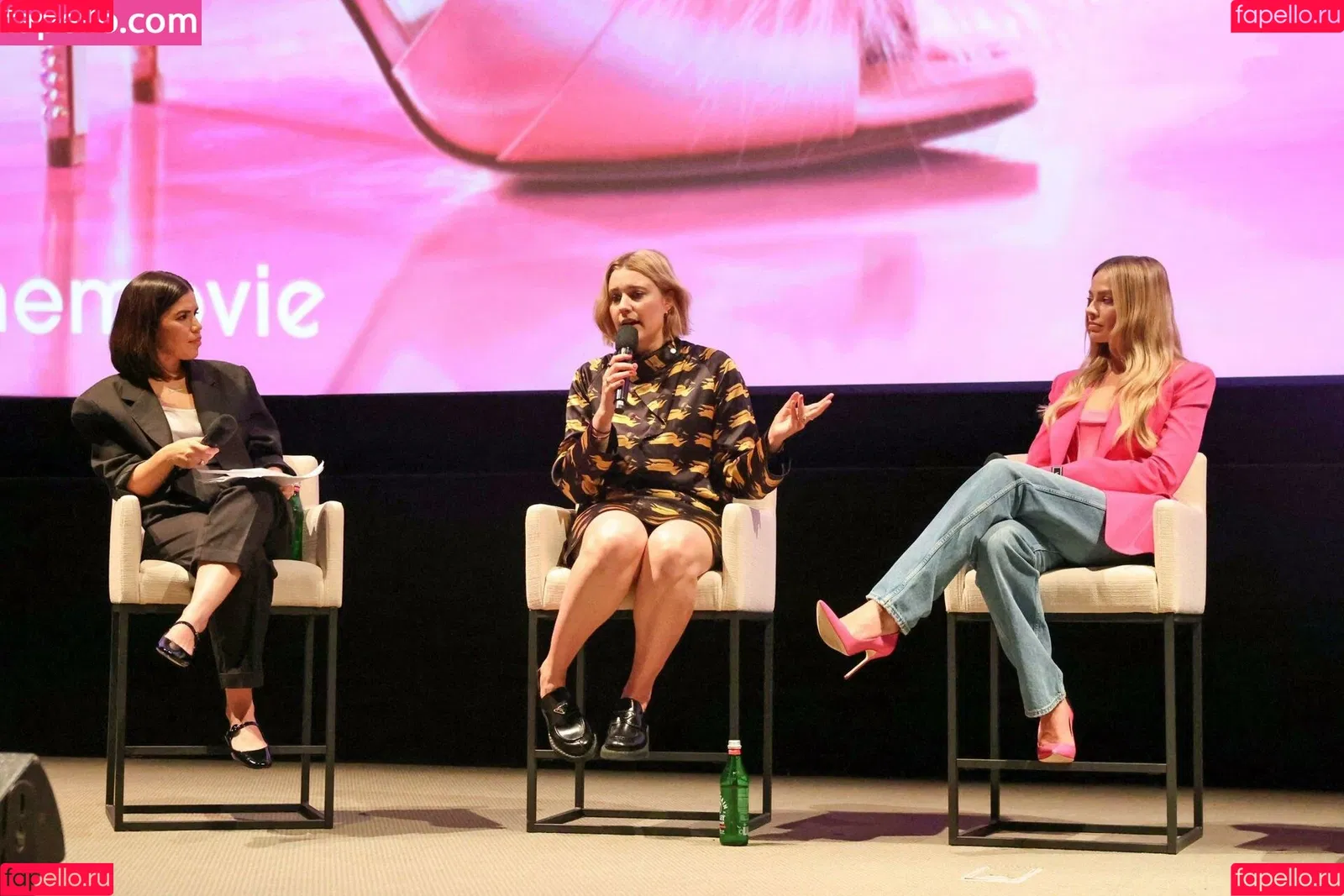 Margot Robbie / margotrobbieofficial Onlyfans Photo Gallery 