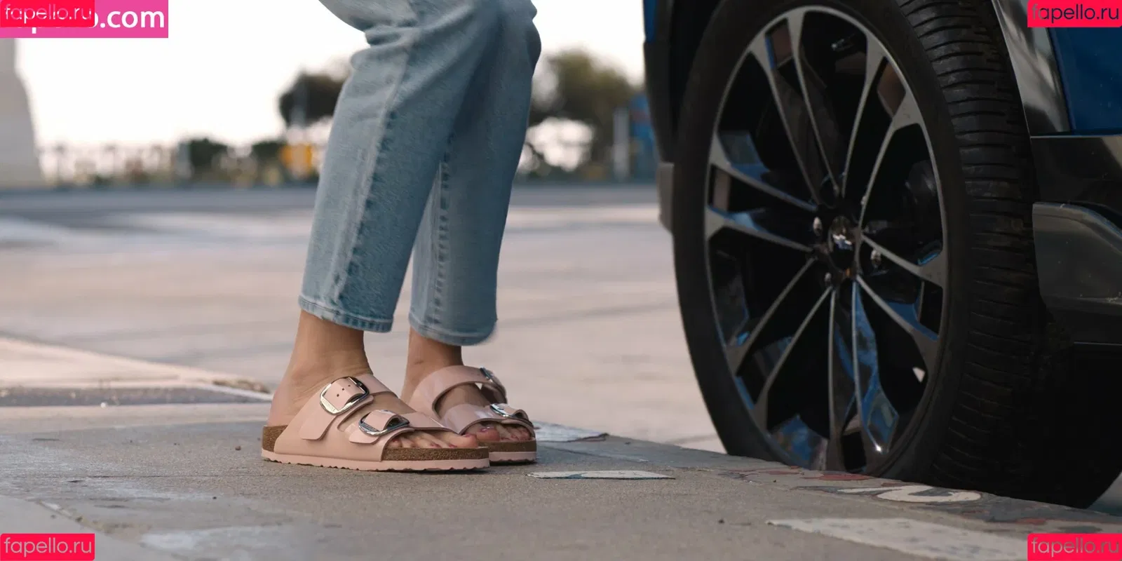 Margot Robbie / margotrobbieofficial Onlyfans Photo Gallery 