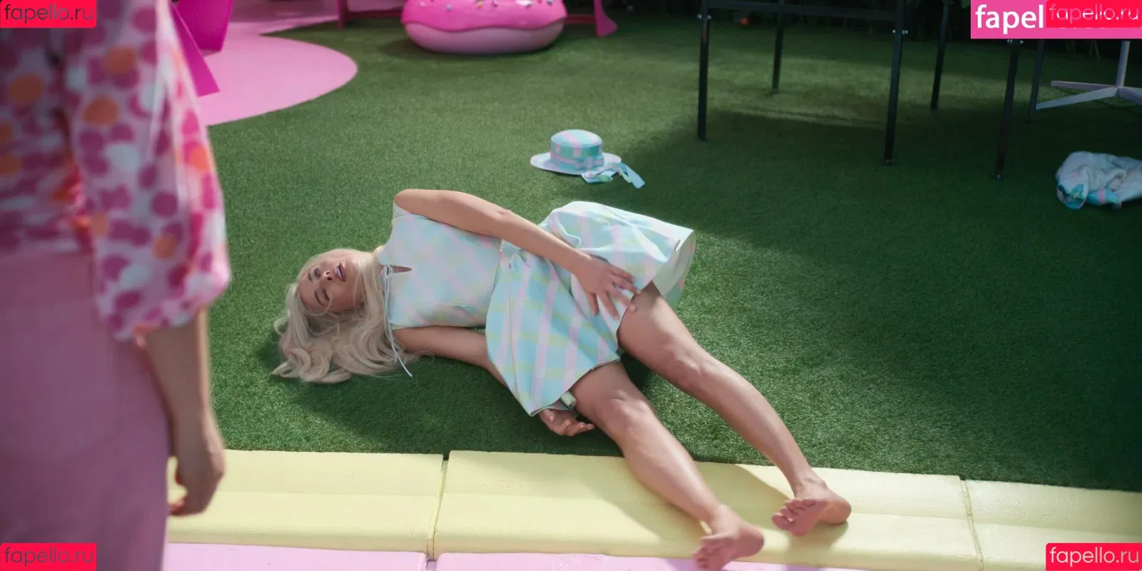 Margot Robbie / margotrobbieofficial Onlyfans Photo Gallery 