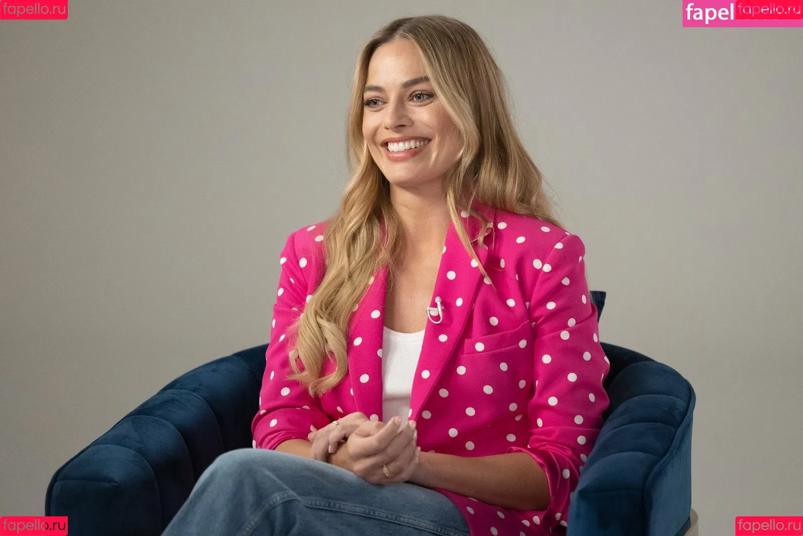 Margot Robbie / margotrobbieofficial Onlyfans Photo Gallery 