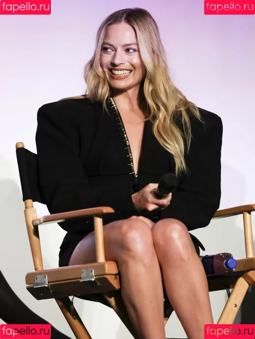 Margot Robbie / margotrobbieofficial Onlyfans Photo Gallery 