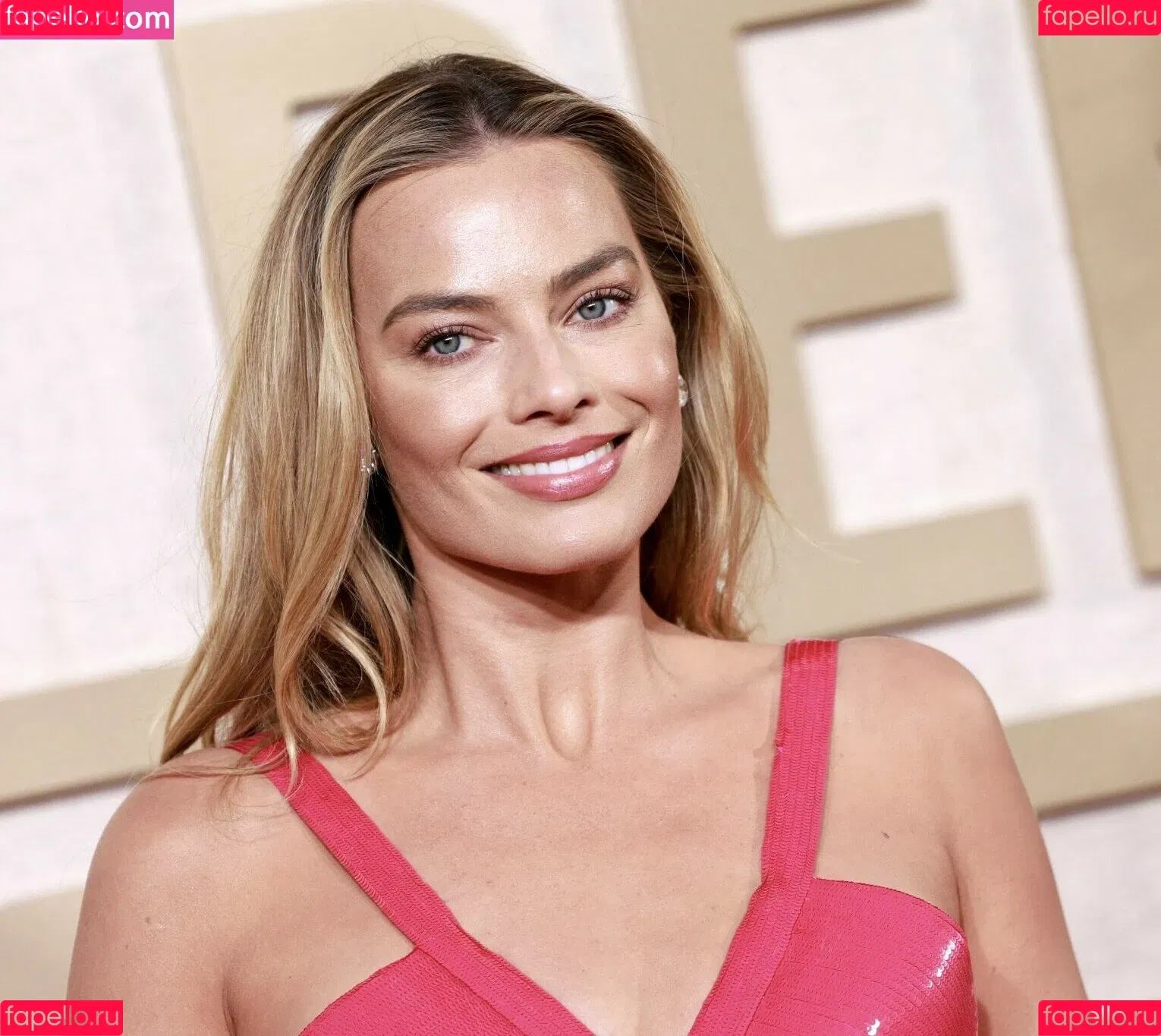 Margot Robbie / margotrobbieofficial Onlyfans Photo Gallery 