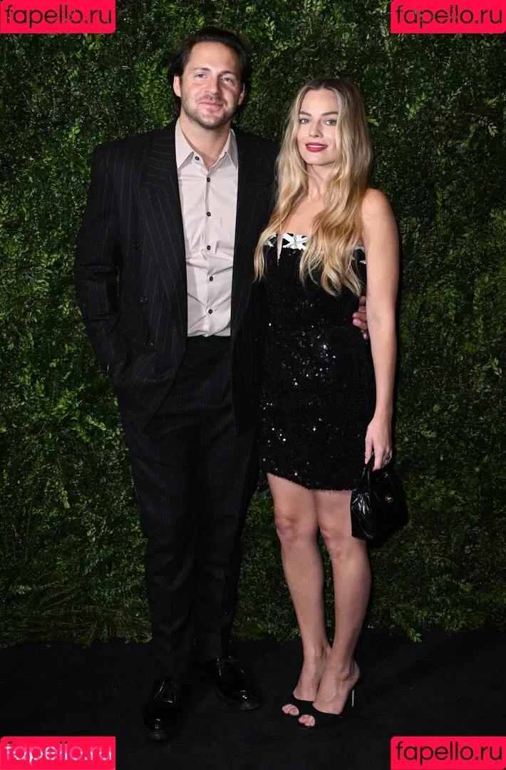 Margot Robbie / margotrobbieofficial Onlyfans Photo Gallery 