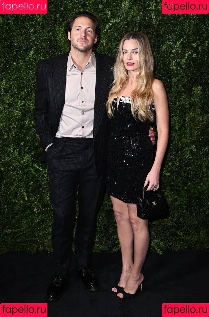 Margot Robbie / margotrobbieofficial Onlyfans Photo Gallery 